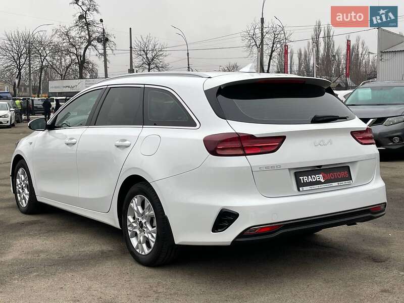 Универсал Kia Ceed 2022 в Киеве