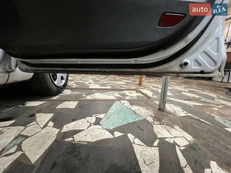 Универсал Kia Ceed 2011 в Киеве