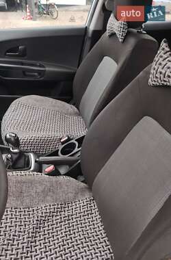 Универсал Kia Ceed 2010 в Красном