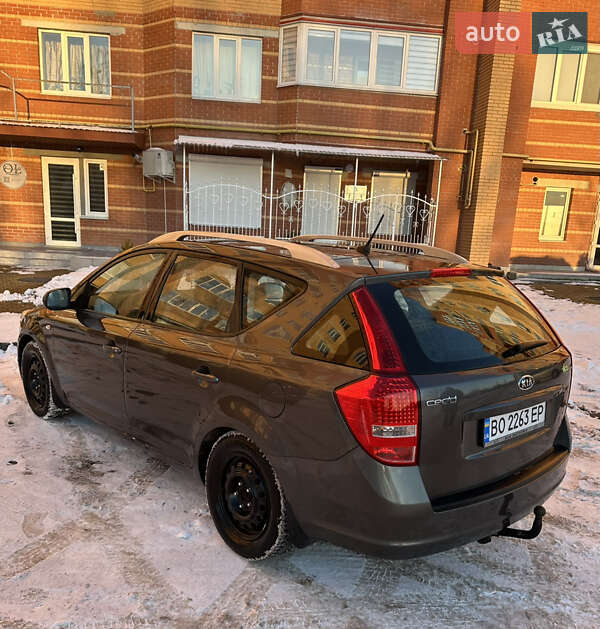 Універсал Kia Ceed 2011 в Тернополі