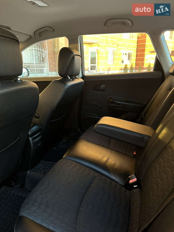 Універсал Kia Ceed 2011 в Тернополі