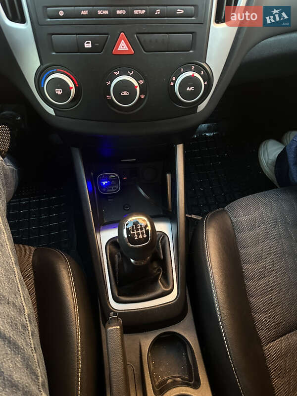 Універсал Kia Ceed 2011 в Тернополі