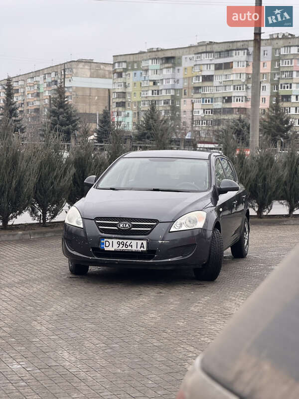 Хэтчбек Kia Ceed 2007 в Полтаве