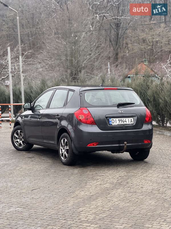 Хэтчбек Kia Ceed 2007 в Полтаве