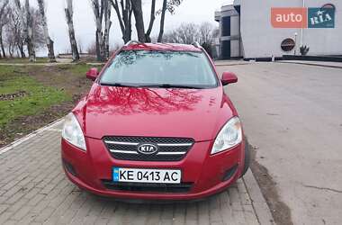 Универсал Kia Ceed 2008 в Запорожье