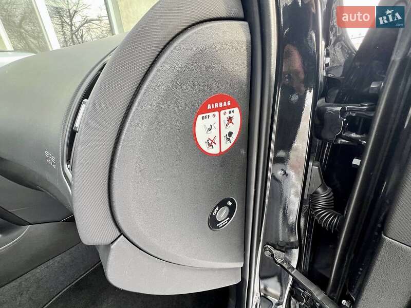 Универсал Kia Ceed 2010 в Умани