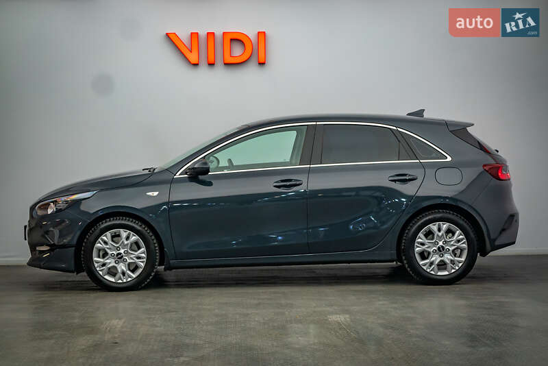 Хэтчбек Kia Ceed 2024 в Киеве