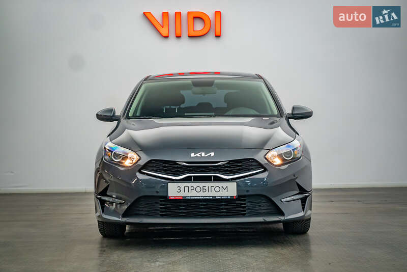 Хэтчбек Kia Ceed 2024 в Киеве