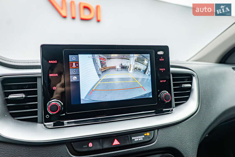 Хэтчбек Kia Ceed 2024 в Киеве