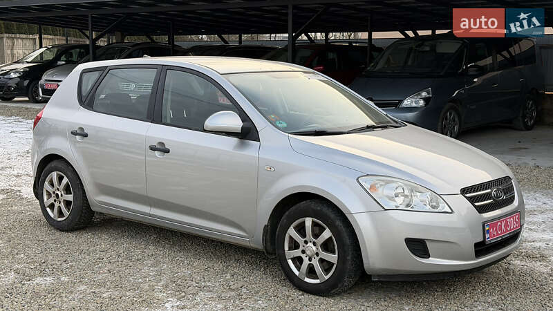 Хэтчбек Kia Ceed 2009 в Калуше фото 6 Хэтчбек Kia Ceed 2009 в Калуше