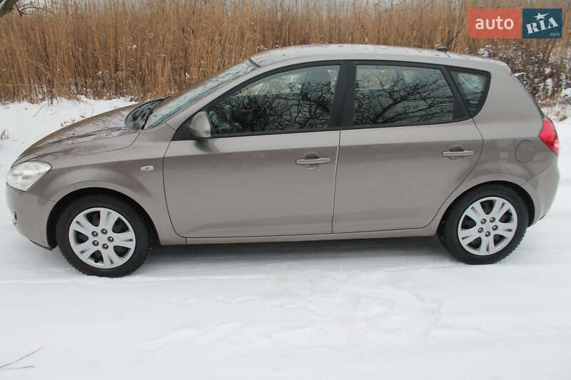 Хэтчбек Kia Ceed 2009 в Белой Церкви фото 15 Хэтчбек Kia Ceed 2009 в Белой Церкви
