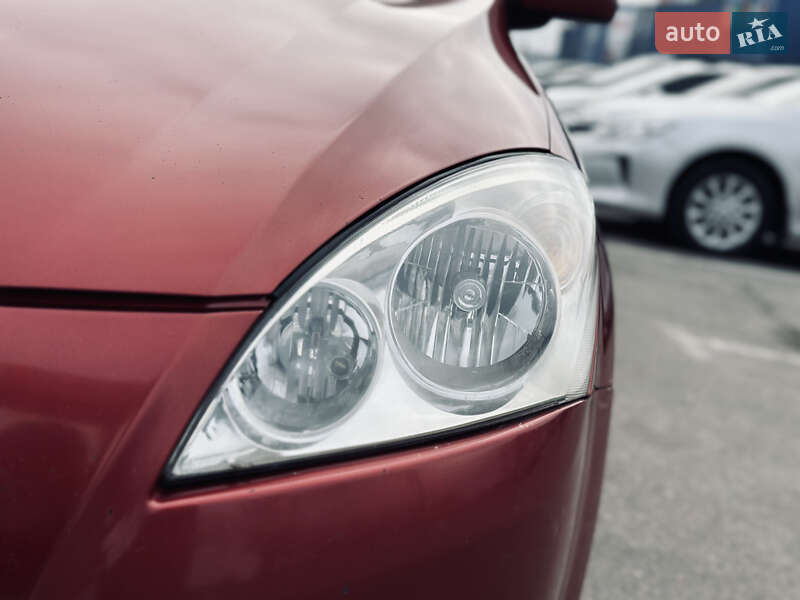 Хэтчбек Kia Ceed 2007 в Кременчуге