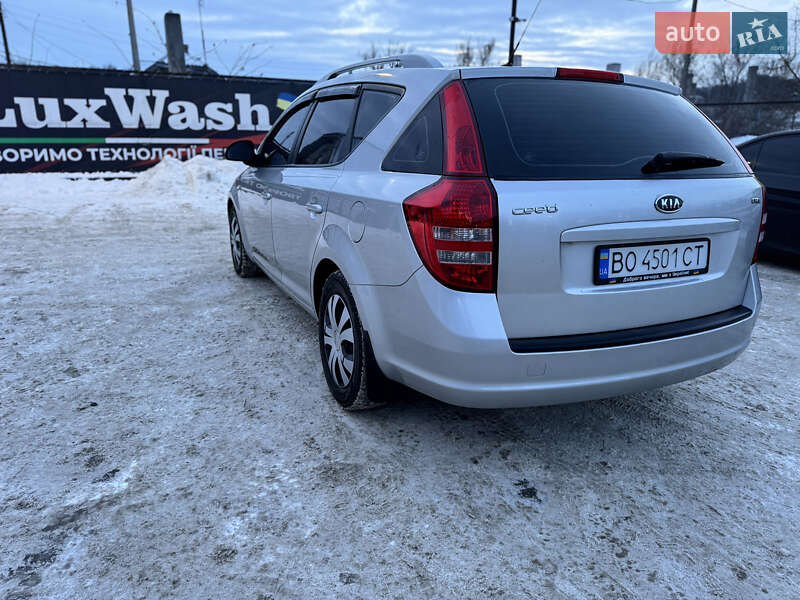 Универсал Kia Ceed 2008 в Тернополе