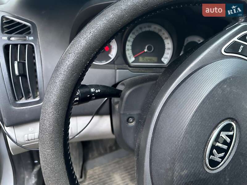 Хэтчбек Kia Ceed 2008 в Тернополе