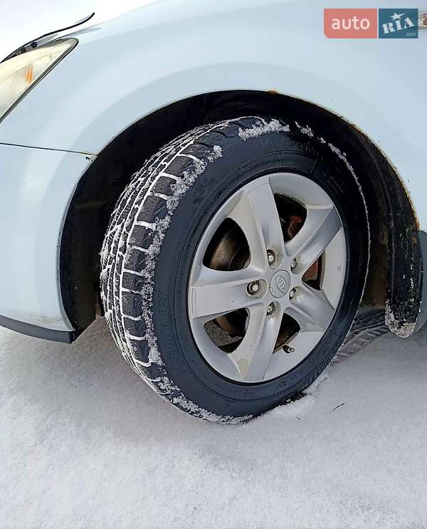 Универсал Kia Ceed 2007 в Миргороде