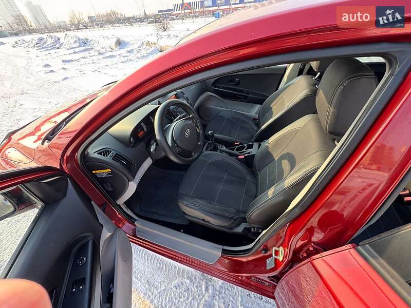 Хетчбек Kia Ceed 2007 в Києві