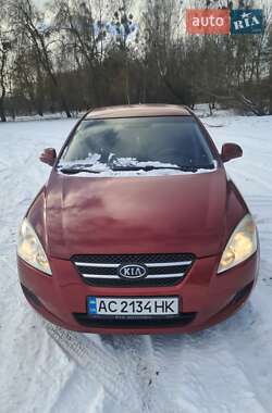 Хэтчбек Kia Ceed 2007 в Камне-Каширском