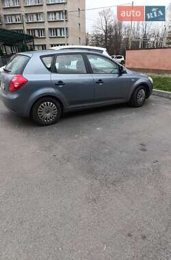 Хэтчбек Kia Ceed 2007 в Харькове