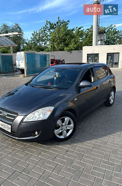 Хэтчбек Kia Ceed 2007 в Николаеве