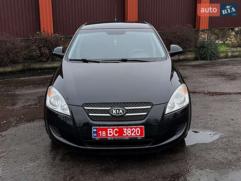 Хэтчбек Kia Ceed 2007 в Черкассах