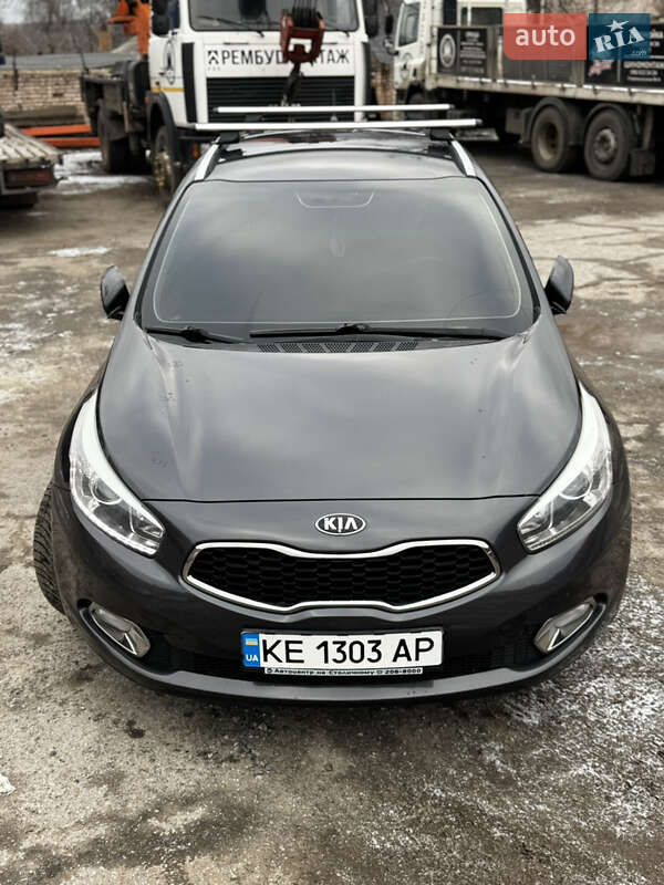 Универсал Kia Ceed 2013 в Кривом Роге