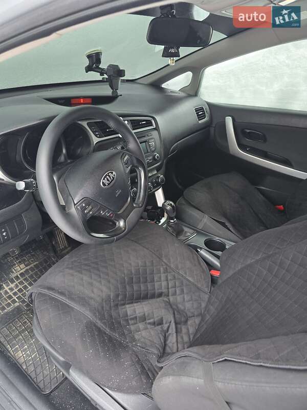 Универсал Kia Ceed 2017 в Львове