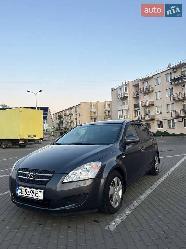 Хэтчбек Kia Ceed 2009 в Ужгороде фото 6 Хэтчбек Kia Ceed 2009 в Ужгороде