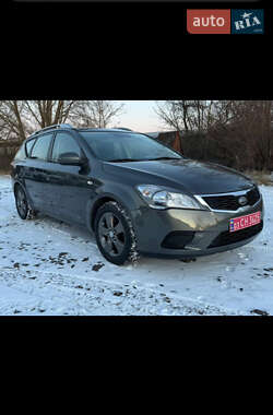 Универсал Kia Ceed 2009 в Николаеве