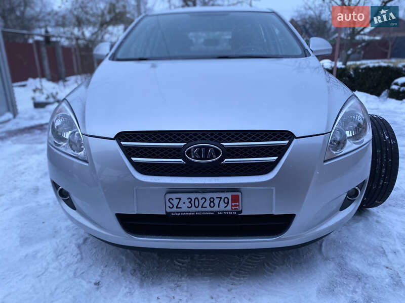 Хэтчбек Kia Ceed 2008 в Виннице