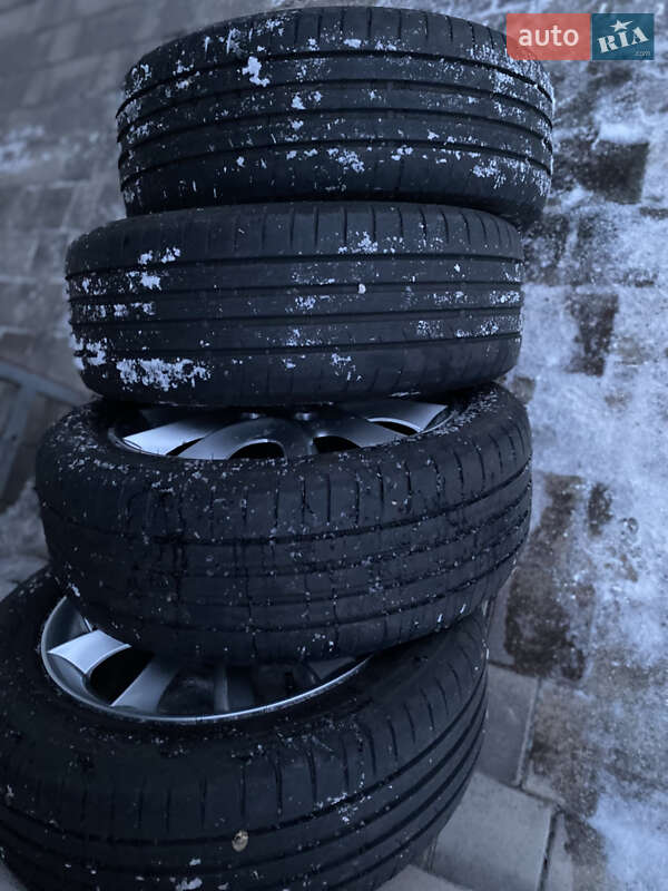 Хэтчбек Kia Ceed 2008 в Виннице