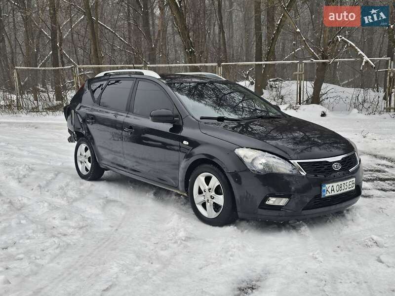 Универсал Kia Ceed 2010 в Киеве фото 10 Универсал Kia Ceed 2010 в Киеве