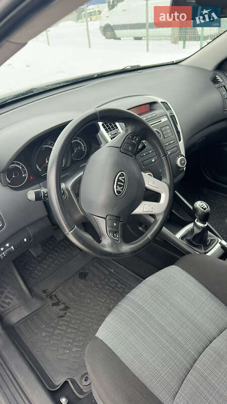 Универсал Kia Ceed 2010 в Виннице