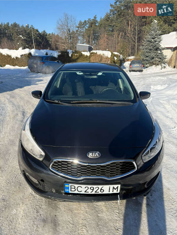 Хетчбек Kia Ceed 2013 в Львові