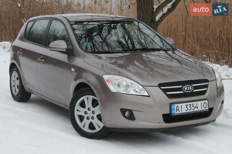 Хетчбек Kia Ceed 2009 в Білій Церкві фото 2 Хетчбек Kia Ceed 2009 в Білій Церкві