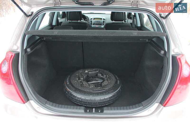 Хетчбек Kia Ceed 2009 в Білій Церкві фото 36 Хетчбек Kia Ceed 2009 в Білій Церкві