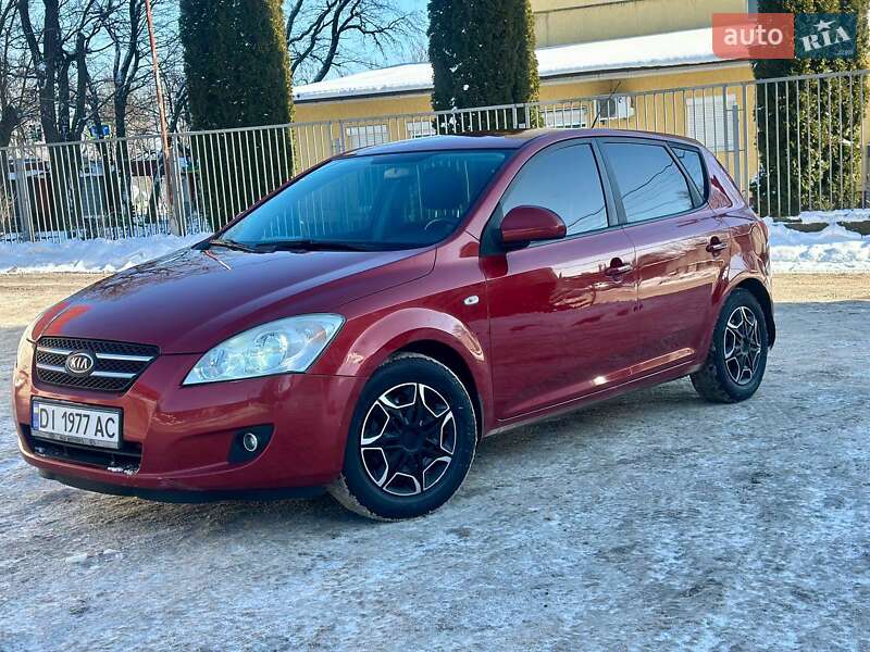 Хетчбек Kia Ceed 2007 в Хмельницькому