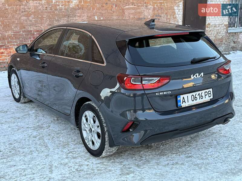 Хэтчбек Kia Ceed 2022 в Киеве