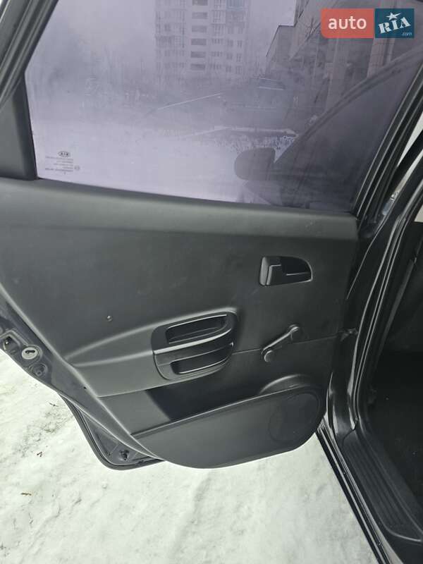 Універсал Kia Ceed 2010 в Києві