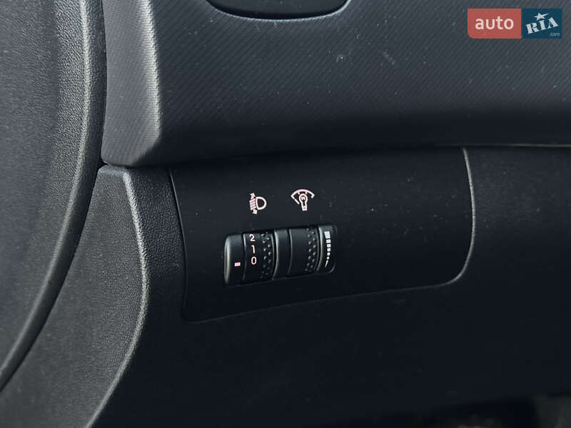 Хетчбек Kia Ceed 2012 в Києві