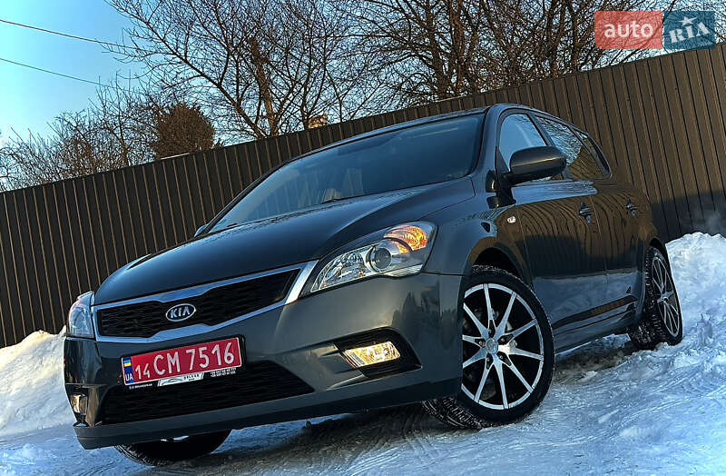 Хэтчбек Kia Ceed 2010 в Дрогобыче