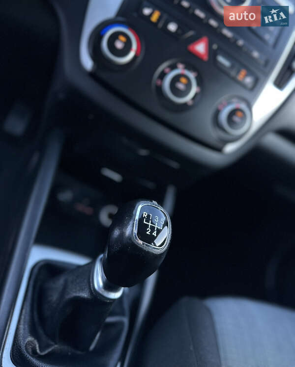 Хэтчбек Kia Ceed 2010 в Дрогобыче