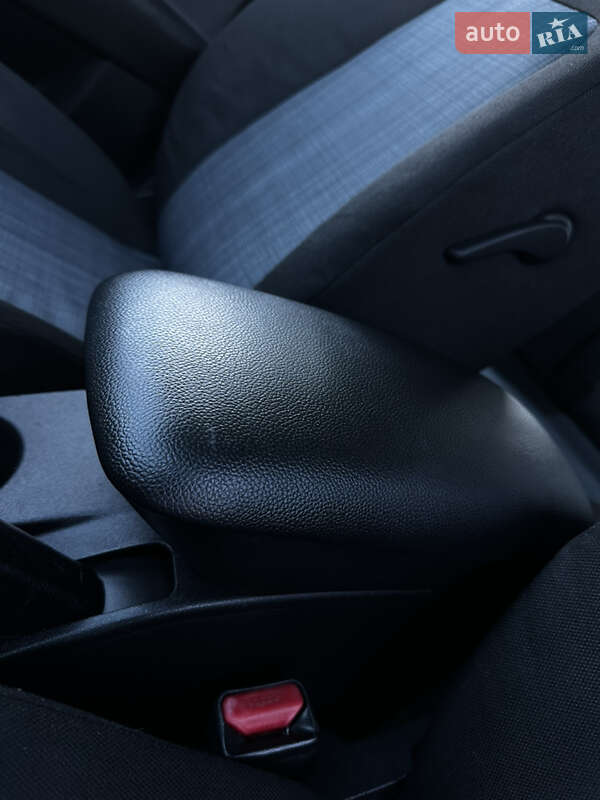 Хэтчбек Kia Ceed 2010 в Дрогобыче