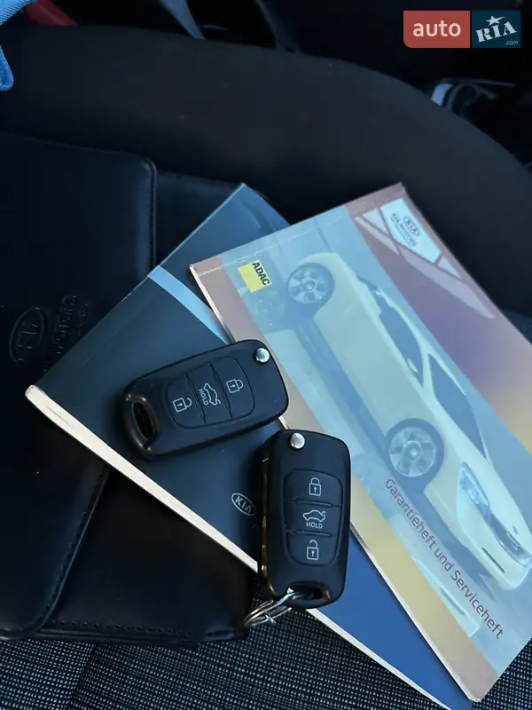 Хэтчбек Kia Ceed 2010 в Дрогобыче документ