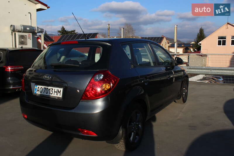 Хэтчбек Kia Ceed 2008 в Мукачево фото 4 Хэтчбек Kia Ceed 2008 в Мукачево