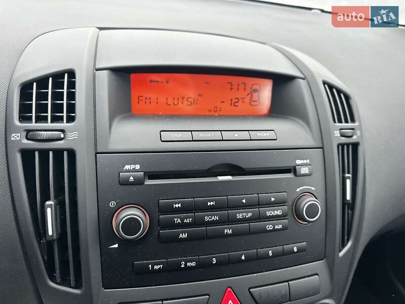 Універсал Kia Ceed 2008 в Луцьку фото 14 Універсал Kia Ceed 2008 в Луцьку