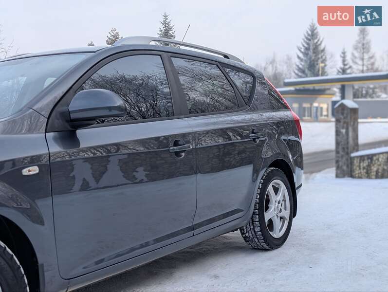 Універсал Kia Ceed 2009 в Івано-Франківську фото 10 Універсал Kia Ceed 2009 в Івано-Франківську