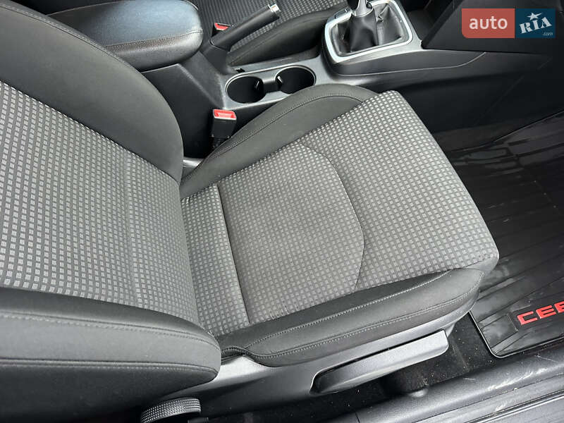 Хетчбек Kia Ceed 2019 в Києві