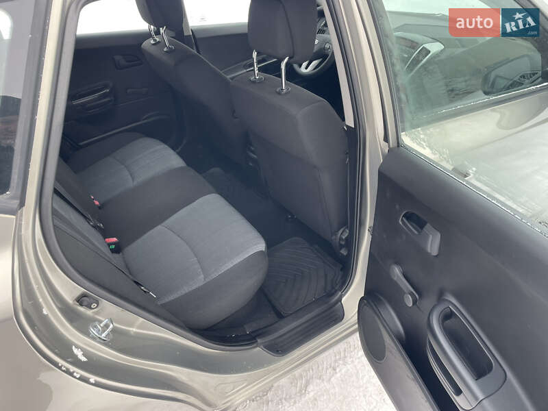 Універсал Kia Ceed 2010 в Луцьку