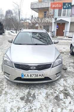 Универсал Kia Ceed 2012 в Вышгороде