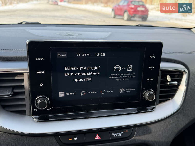 Универсал Kia Ceed 2023 в Киеве фото 13 Универсал Kia Ceed 2023 в Киеве